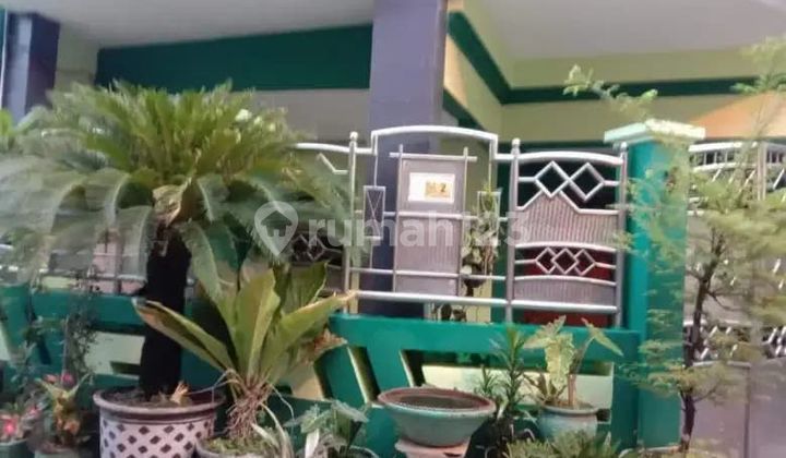 2.5-STORY HOUSE ON DEMAK STREET IN CENTRAL SURABAYA 2