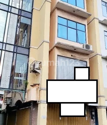 4-STORY SHOPHOUSE ON BUNGURAN STREET SURABAYA 1