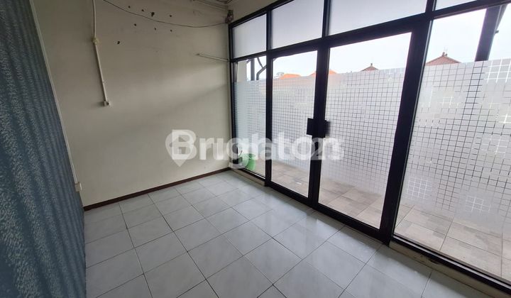 RUKO PLAZA GRAHA FAMILI SURABAYA KOSONGAN 3 LANTAI RUKO PLAZA GRAHA FAMILI SURABAYA KOSONGAN 3 LANTAI