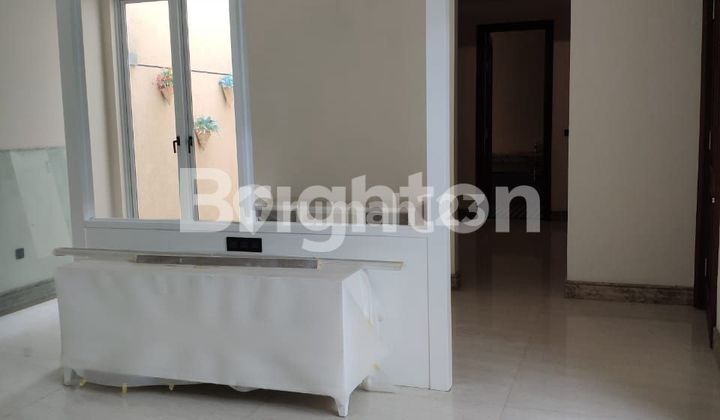 NEW GRESS RUMAH GRAHA FAMILI PREMIUM SPEC, MEDITERANIAN  MODERN STYLE, FREE FURNISHED KUALITAS MEWAH 2