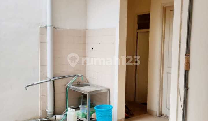 Rumah 2 Lantai Bagus Furnished di Pakuwon City, Surabaya 19