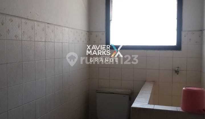 For Sale House Near Tourist Area on Jl. Raya Songgoriti, Batu City 2