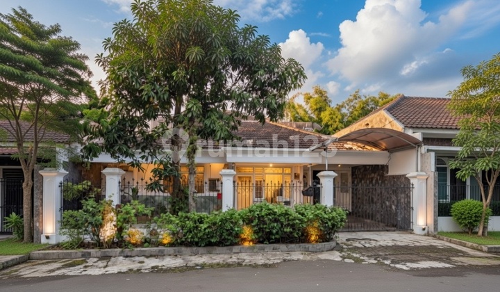 Dijual Rumah Terawat 2 Lantai di Tidar Bawah, Malang