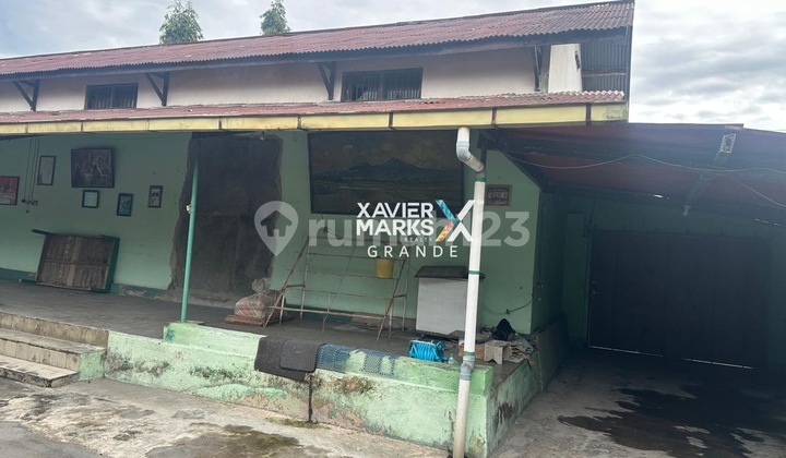 For Sale: House and Warehouse with Extensive Yard in Temanggung Area, Central Java 2