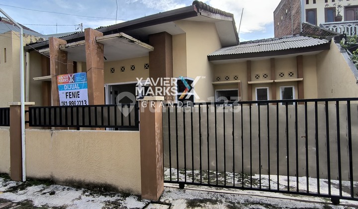 For Sale Minimalist House in the Sawojajar Lakes Area, Malang For Sale Minimalist House in the Sawojajar Lakes Area, Malang