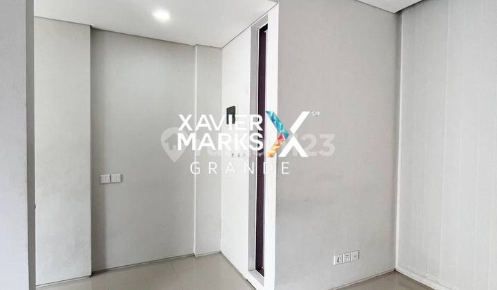 For Sale at a Loss: 3-Story Shop House Ready to Occupy in the Most Prestigious Business Complex at Citraland Puncak Tidar, Malang 2