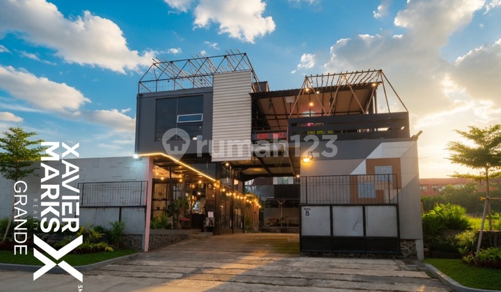 For Sale: Ex-Cafe Building, 3-Story Steel Structure, Rooftop with City View of Malang For Sale: Ex-Cafe Building, 3-Story Steel Structure, Rooftop with City View of Malang