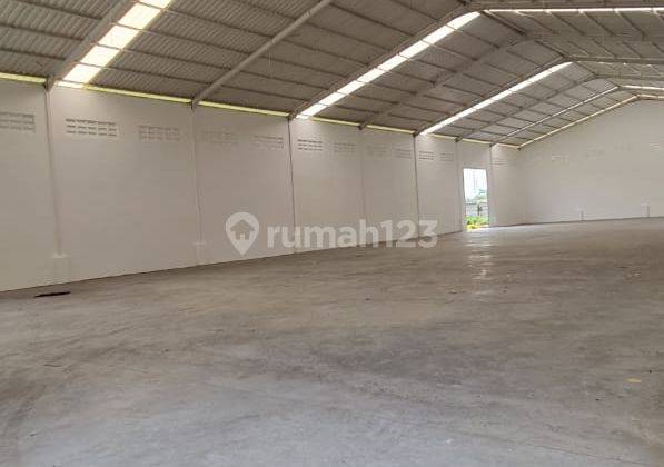 Axel Gudang Super Kokoh di Sepatan Luas 8000m2  1
