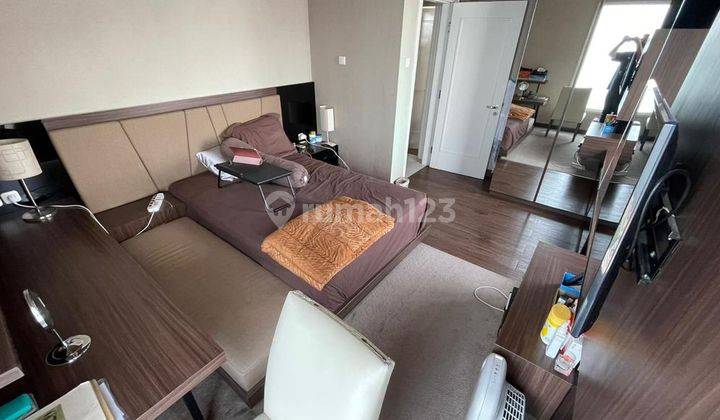 Axel Termurah Se Universe Apartemen Pantai Mutiara 3+1 150m2 Fully Furnished 2