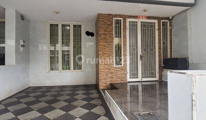 Axel Langka Rumah Taman Grisenda Luas 111m2 Semi Furnished 2