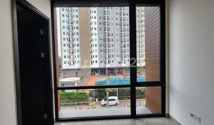 Brand New ! Rumah 3 Lantai PIK 2 Osaka Residences 4,5x10 2