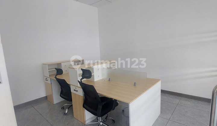 Super Rare Fully Furnished! Office Goldcoast Fully Furnished Area 111M2 High Zone 2