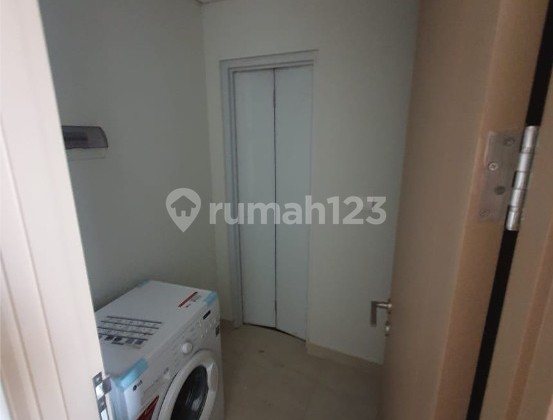 Free Parking for Life! Goldcoast 2BR 90M2 Apartment with Certificate 2