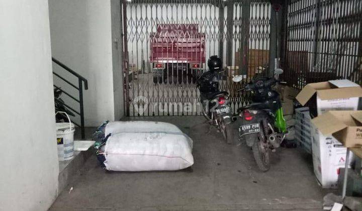 AXL! Pinggir jalan besar ! Jual super rugi !Ruko Strategis Cikarang barat luas 410m2 1