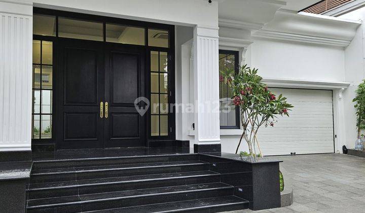 Di  Rumah di Menteng Harga terjangkau 2