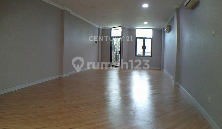Ruko 2 Lantai Dalam Komplek Ruko di Taman Meruya S8510 Ruko 2 Lantai Dalam Komplek Ruko di Taman Meruya S8510
