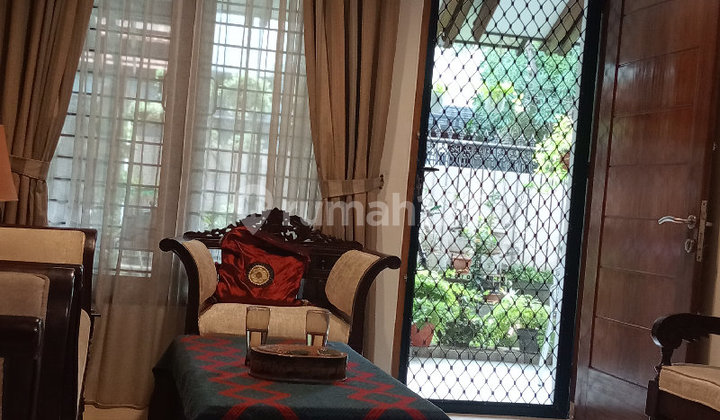 A Comfortable 2-Story Ready-to-Occupy House in Pulomas, Jakarta S9252