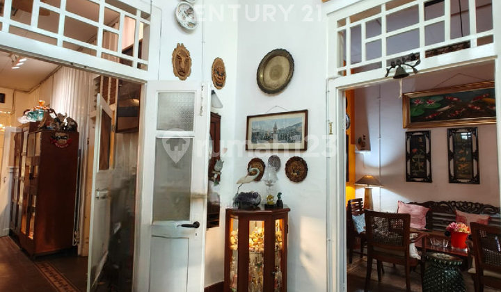 Rumah Klasik Cocok untuk Tempat Usaha di Kwitang Jakarta S9356