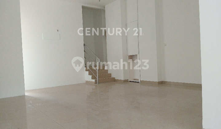 Strategic 2-Story Shophouse in Calia Kayu Putih Apartment, East Jakarta S6951 2