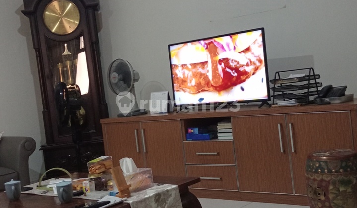 2-Story House Near Toll Road in Bambu Apus, East Jakarta S8861