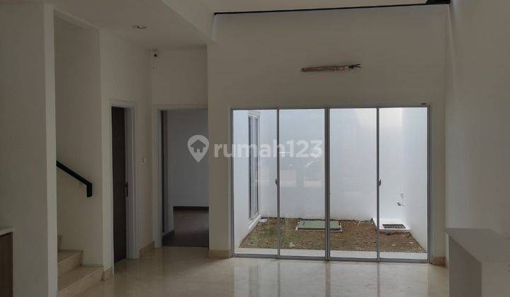 Di Jual Rumah Mewah Puri Riviera At Metland Rapi Baru Belum Perna Huni Dekat Akses Pintu Toll & Rs. Mandaya 2