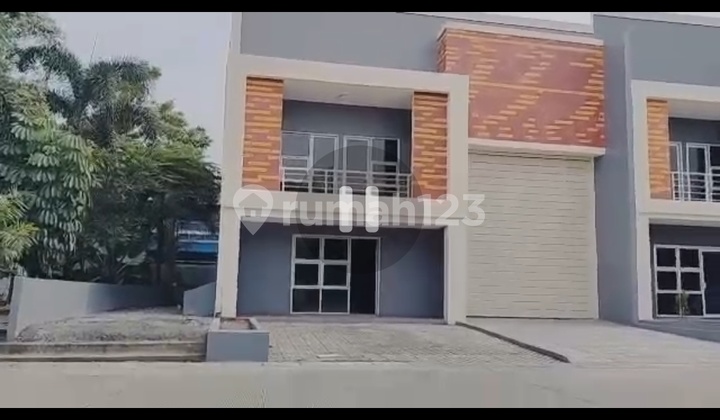 Gudang Legok 2 Lantai 12x36 Siap Pakai Lokasi Strategis & Akses Mudah Ada Izin Industri 