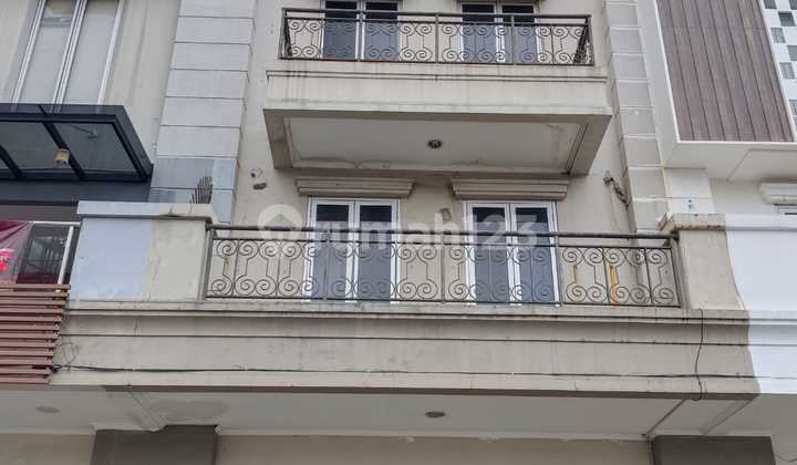 Dijual & Disewakan Ruko 4 Lantai Green Lake Sunter – Hadap Selatan, Depan Danau, Lokasi Strategis