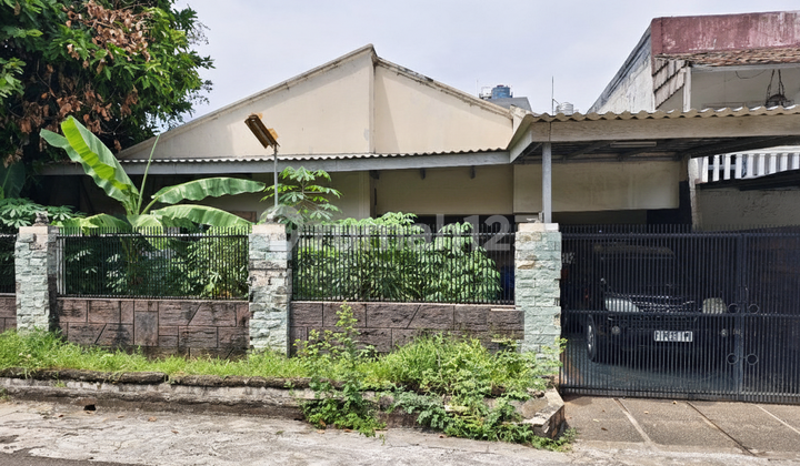 Old House, Land Calculation, Tanah Mas Pulomas Complex, Land Area 309 M² Certificate of Ownership, Premium Location 2