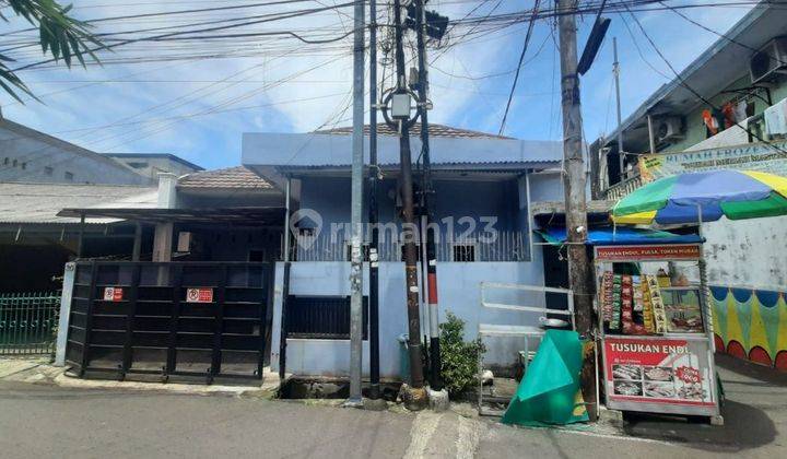 Rumah Murah siap huni di Cempaka Warna Jakarta Pusat SHM 1