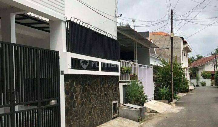 Rumah siap huni 2 lantai Bagus Rawamangun Jakarta Timur 2