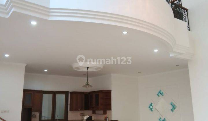 Rumah 2 lantai Villa Gading Indah Kelapa Gading Jakarta Utara 2