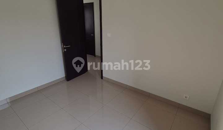 Rumah Siap Huni 2 Lantai Crown Gading Cluster Regia Bekasi 2