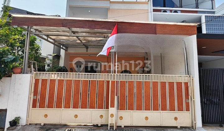 Rumah Sunter Sts Siap Huni 3 Lantai Shm