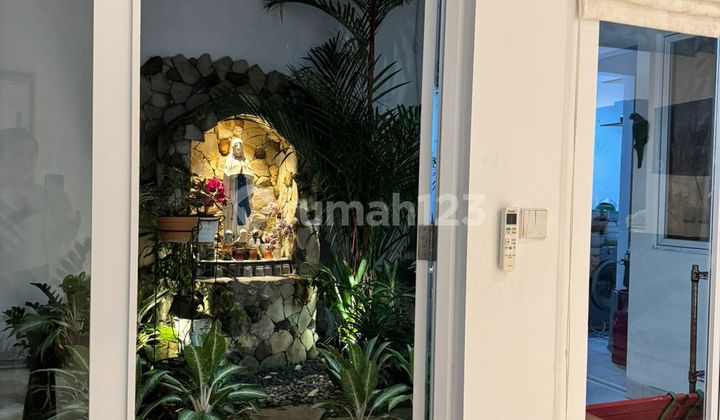 Nice House Ready to Live In (negotiable) Near Mall Jakarta Garden City JGC 2