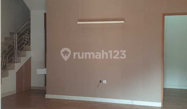 2-Story House, can be used for Office Rental in Kayu Putih, East Jakarta