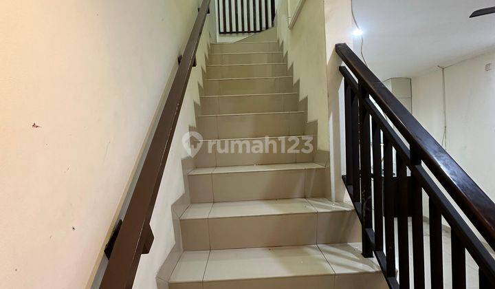 Rumah Murah SHM 2 lantai Cluster Green Village Cipondoh Tangerang 2