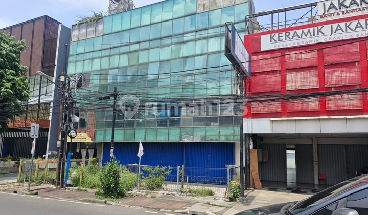 Ruko 4 Lantai Pinggir Jalan Strategis Rawasari Cempaka Putih – Hgb 2042