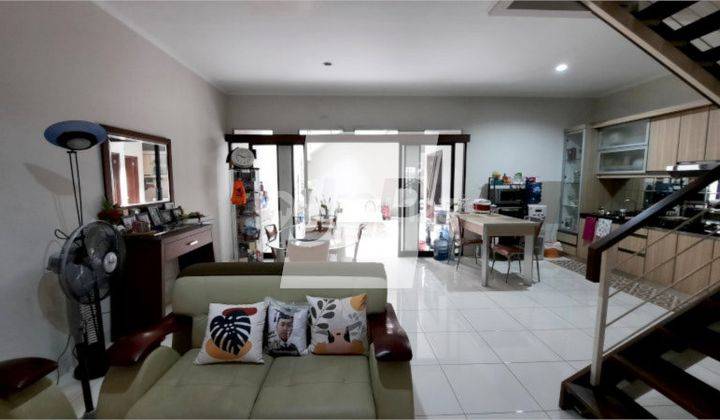 Rumah 4 Kamar Tidur di Gerlong Residence, Gegerkalong 1