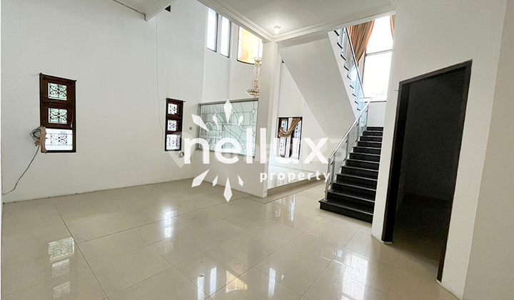 Dijual Rumah Lux di Batununggal Bandung