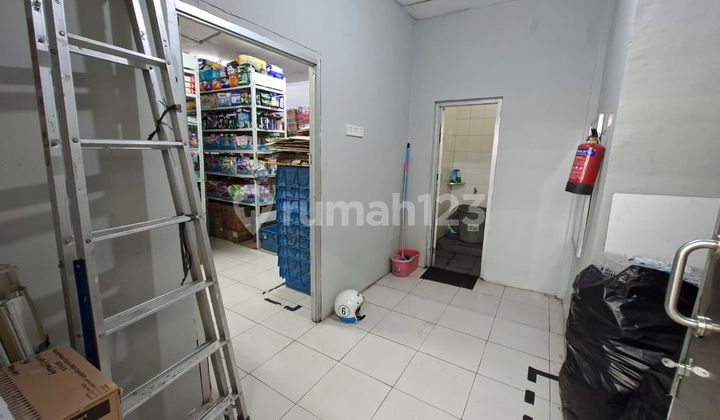 Strategic Rendeng Shop House Near UIN Bandung 2