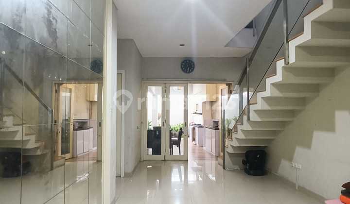 Ready-to-Occupy House in Cigadung Greenland Bandung Ready-to-Occupy House in Cigadung Greenland Bandung