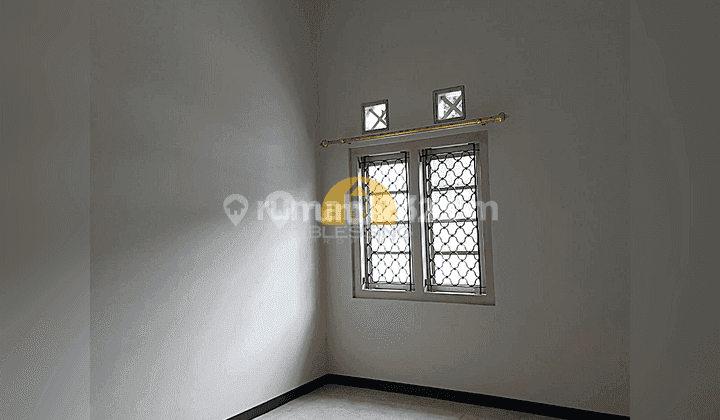 Disewakan Rumah Siap Pakai di Griya Arteri Baru Tlogosari Semarang 4