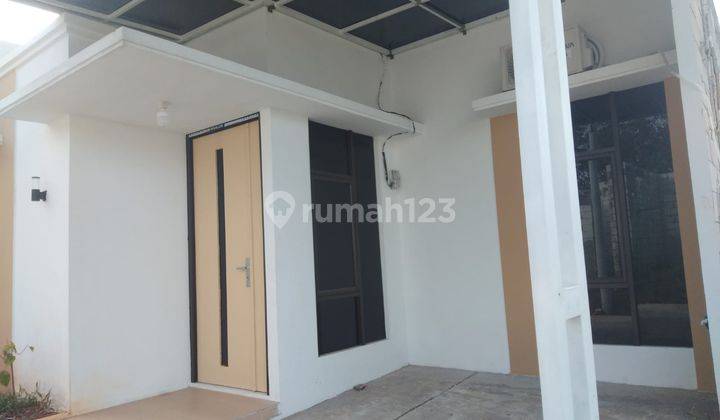 Rumah murah siap huni di Jatiasih kota Bekasi akses 2 mobil 3