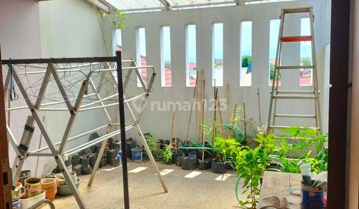 Dijual Rumah 2 Lantai di Jalan Adi Azalea Komplek Bumi Adipura 1  2