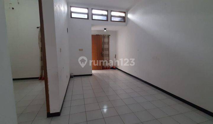 Dijual Rumah Minimalis Rapih di Cluster Cempaka Komplek Adipura 2