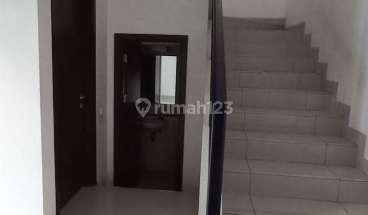 Dijual Turun Harga Rumah Btari 9x18m di Cluster Btari Summarecon 2