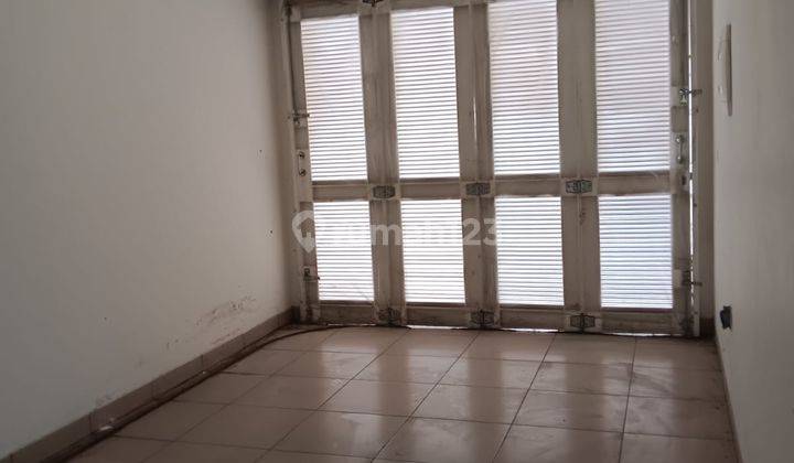 Disewakan Rumah Semi Furnished 3kt di Cluster Amanda Summarecon 2