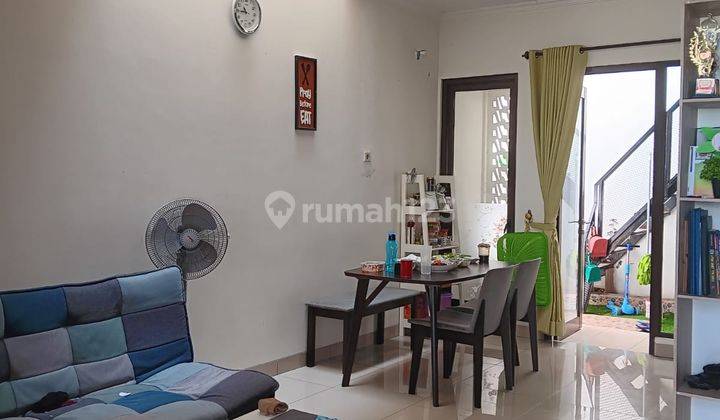 Turun Harga Rumah Premium Furnished Hadap Benteng Cluster Cynthia 1