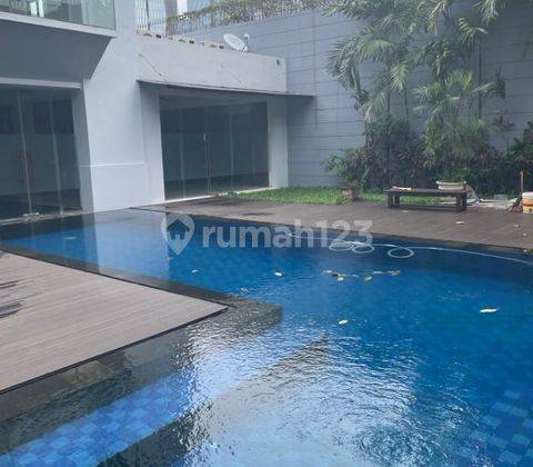 Disewakan Rumah di Senopati Area Jakarta Selatan 1