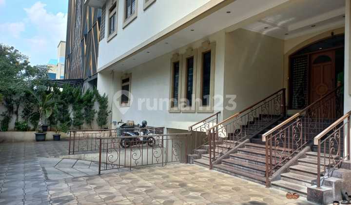 Dijual Rumah di Plaju Dukuh Atas Jakarta Selatan 5
